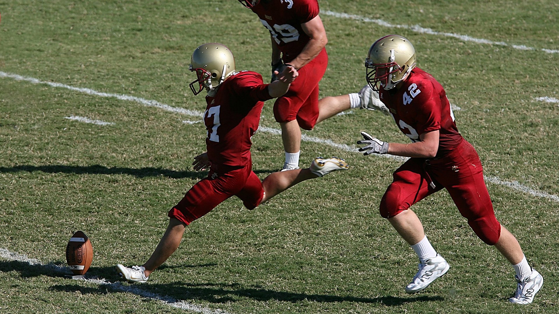 乐鱼app-逆风翻盘：顶级球队如何在危机中重新崛起？，逆风翻盘 口号